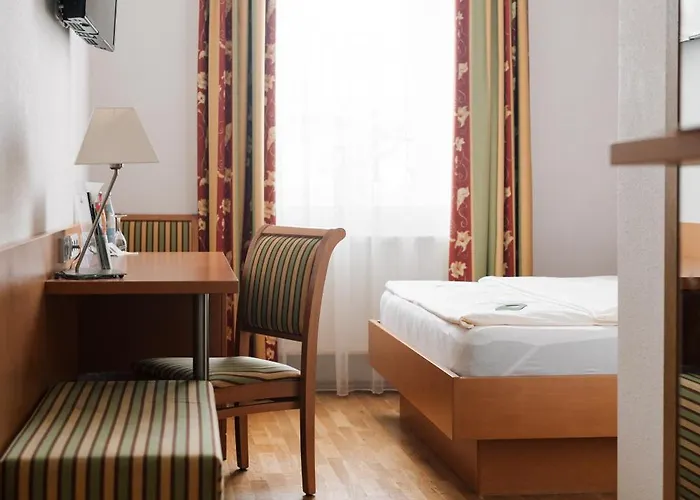 Weisses Ross Hotel 3*